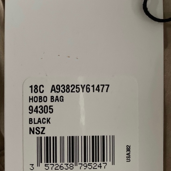 Chanel Gabrielle Hobo - medium - Picture 8 of 15